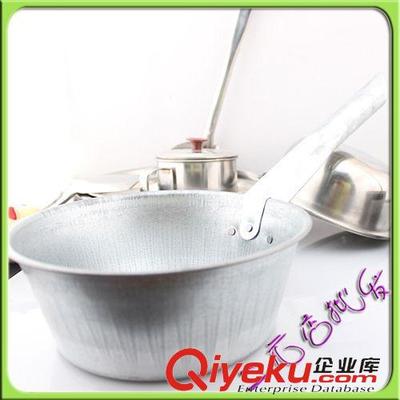 鐵水瓢 傳統(tǒng)與實(shí)用的廚房利器——義烏市容生飾品公司廠價(jià)直銷(xiāo)供應(yīng)